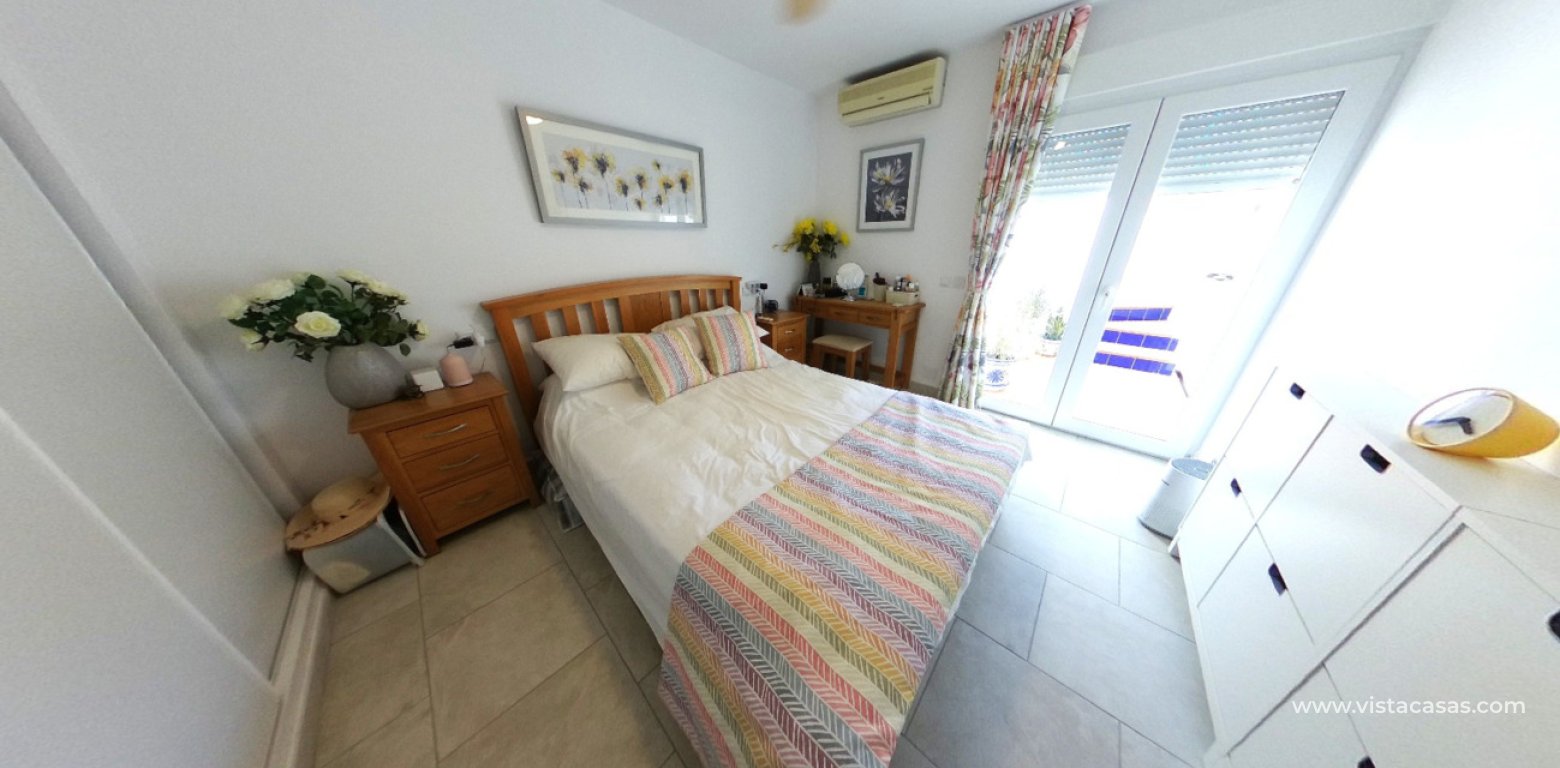 Resale - Townhouse - Villamartin
