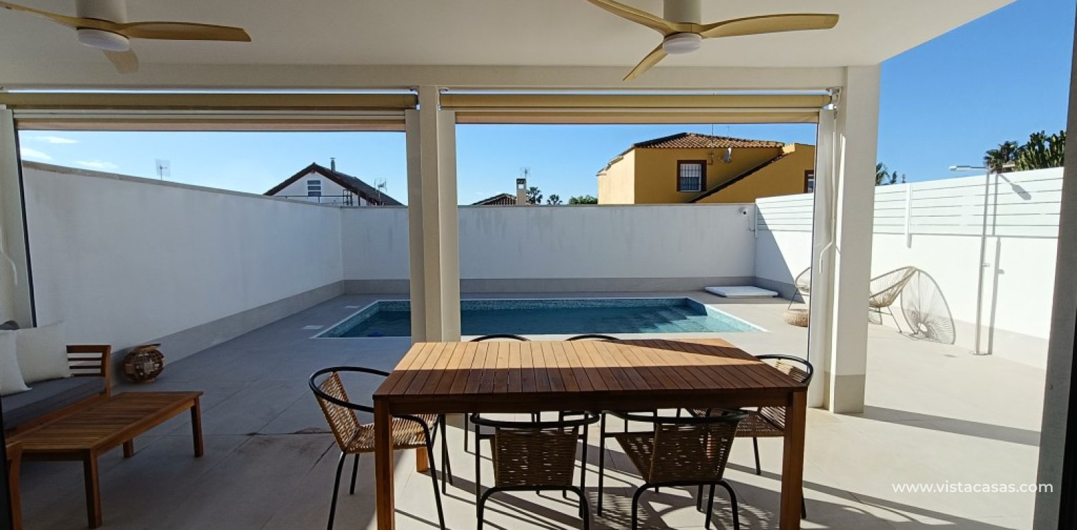 Sale - Villa - Torrevieja - El chaparral