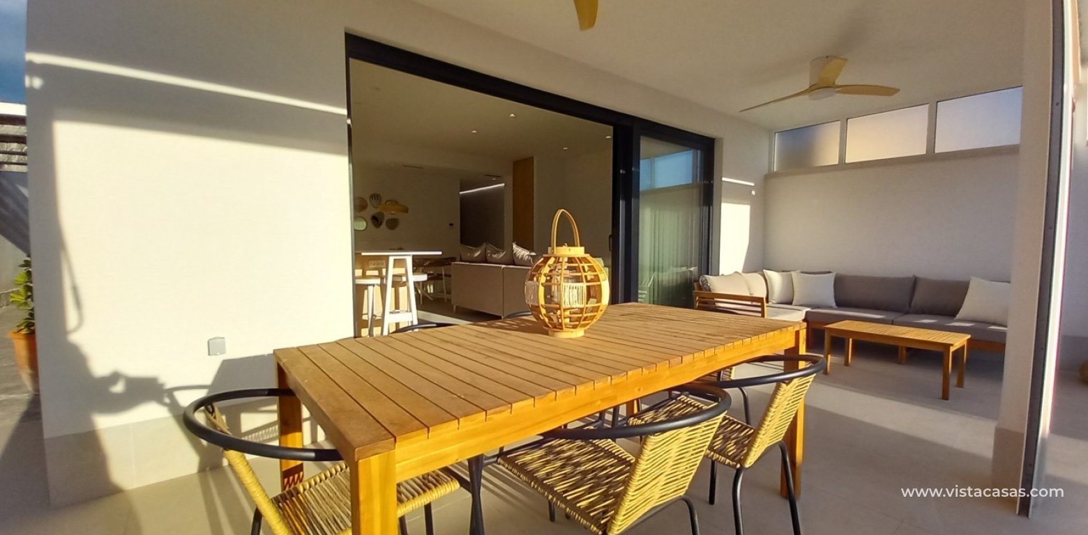 Sale - Villa - Torrevieja - El chaparral