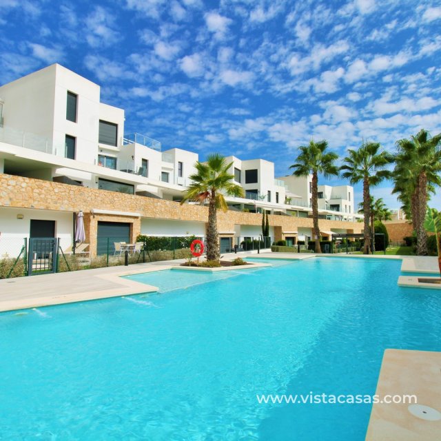 Appartement - Sale - Villamartin - 