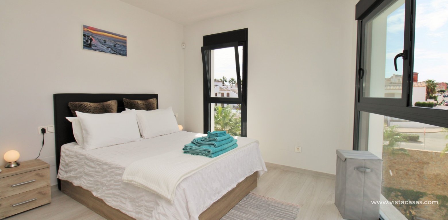 Duplex Penthouse for sale in Soleil Pau 8 Villamartin master bedroom