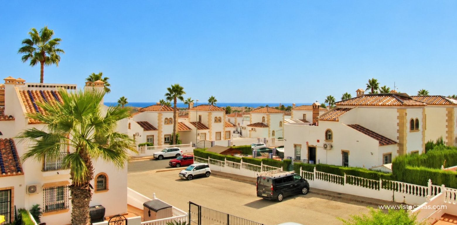 Top floor apartment with sea and pool views in for sale in Las Violetas Villamartin sea views