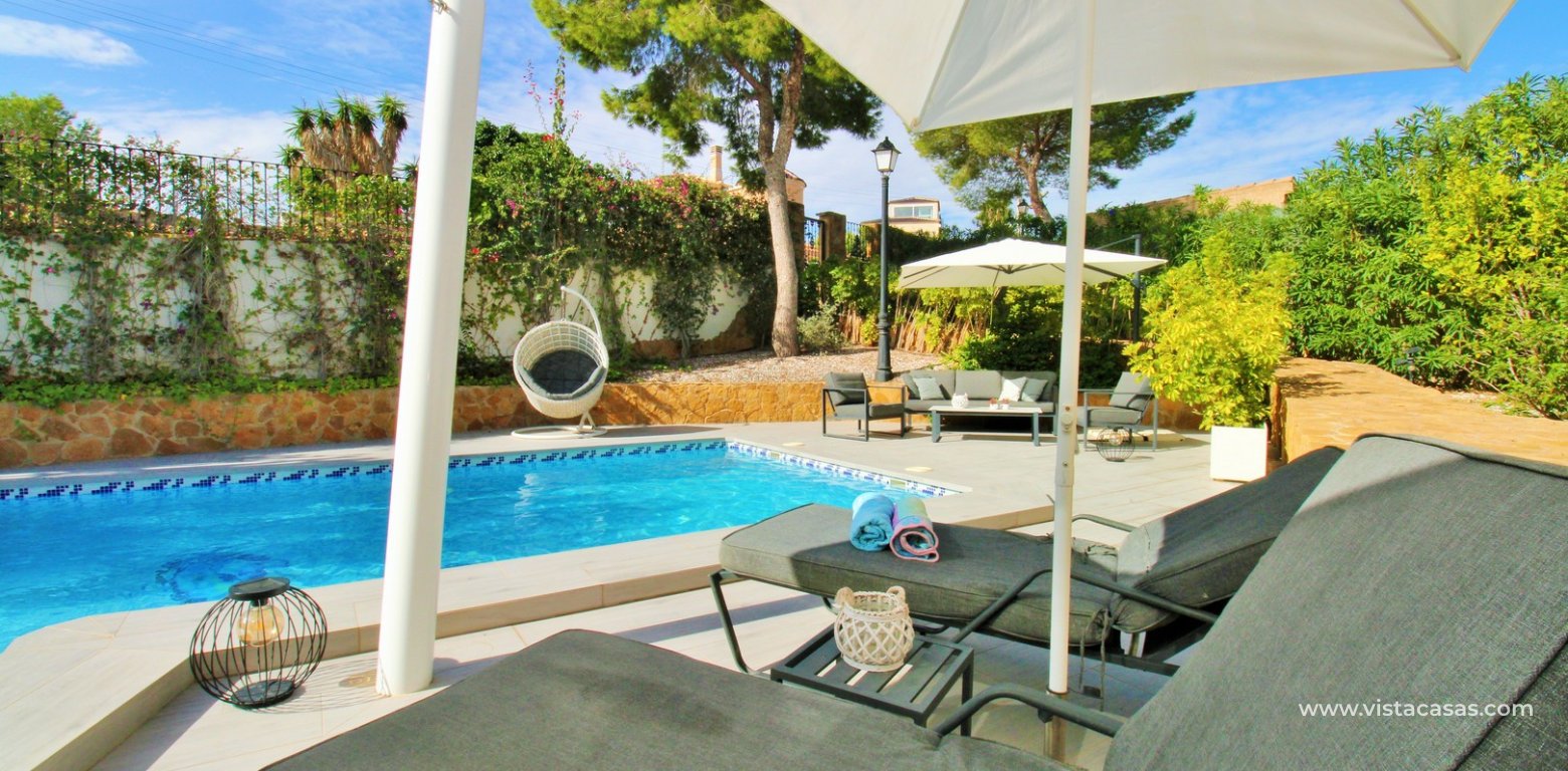 Resale - Villa - Villamartin