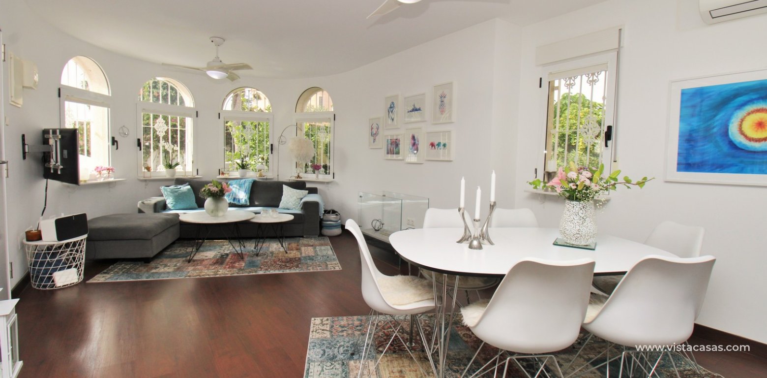 Resale - Villa - Villamartin