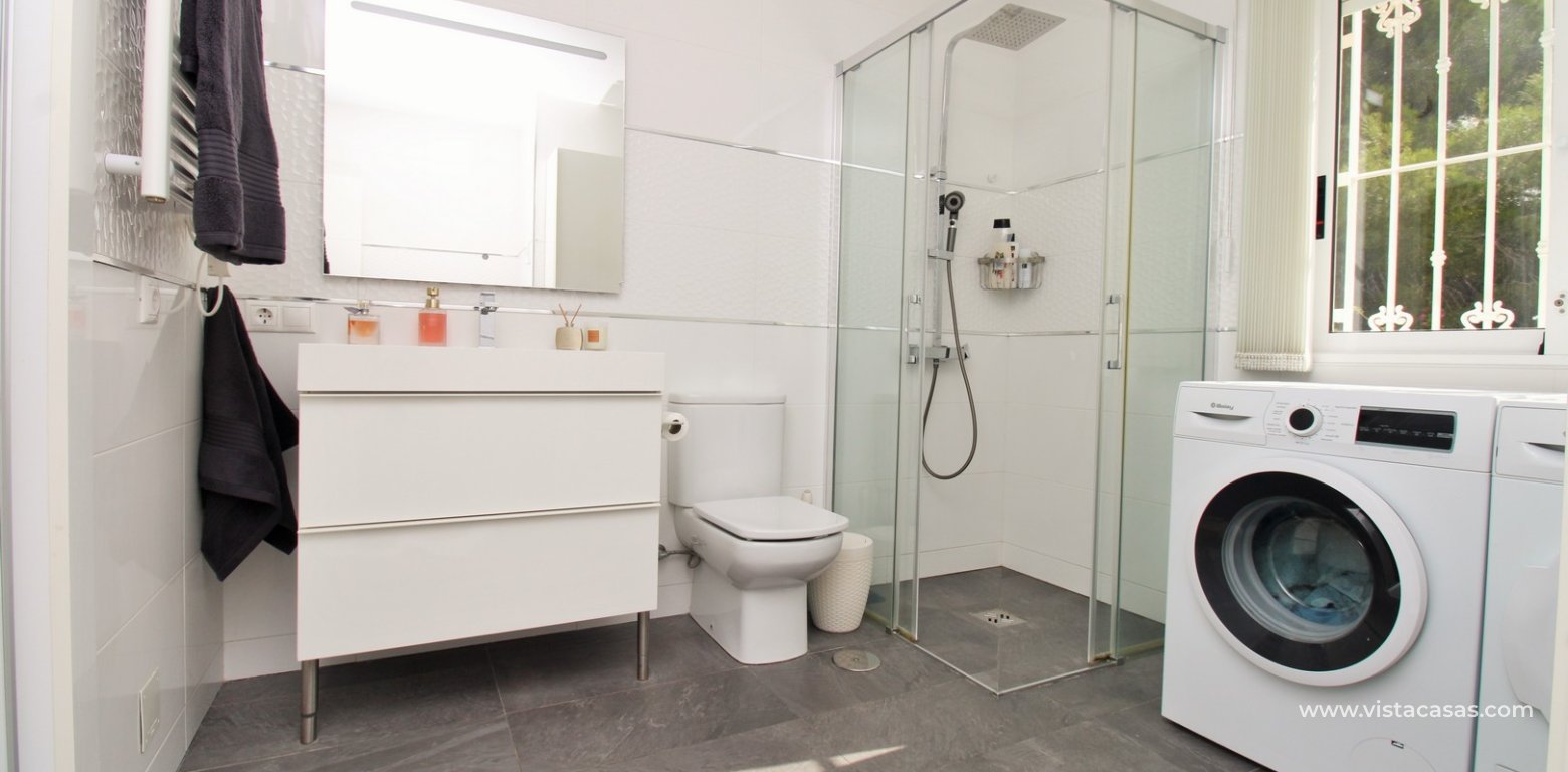 Resale - Villa - Villamartin