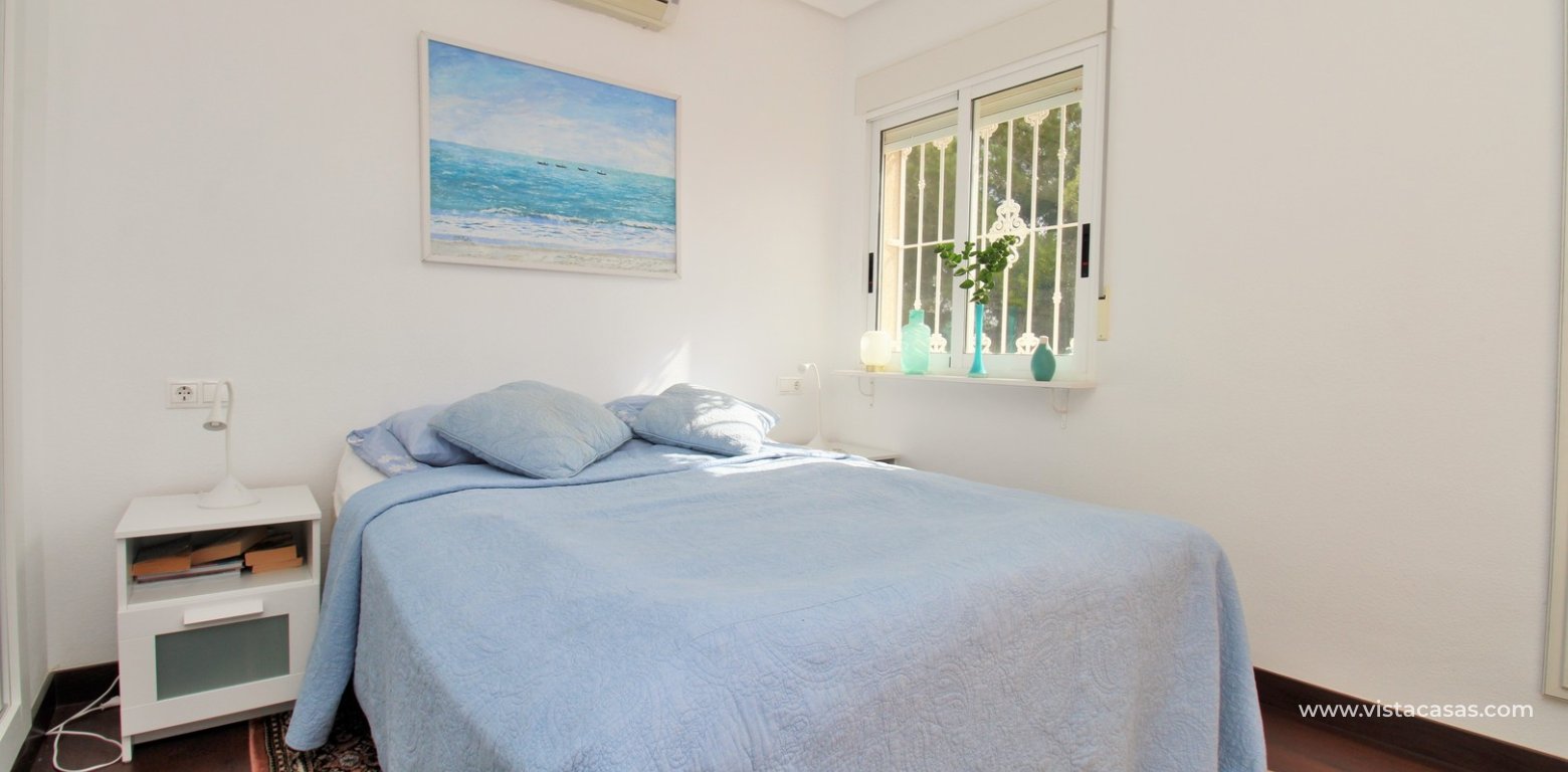 Resale - Villa - Villamartin
