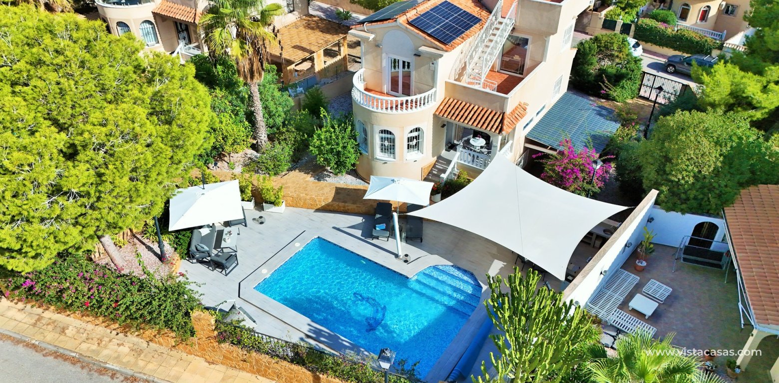 Resale - Villa - Villamartin