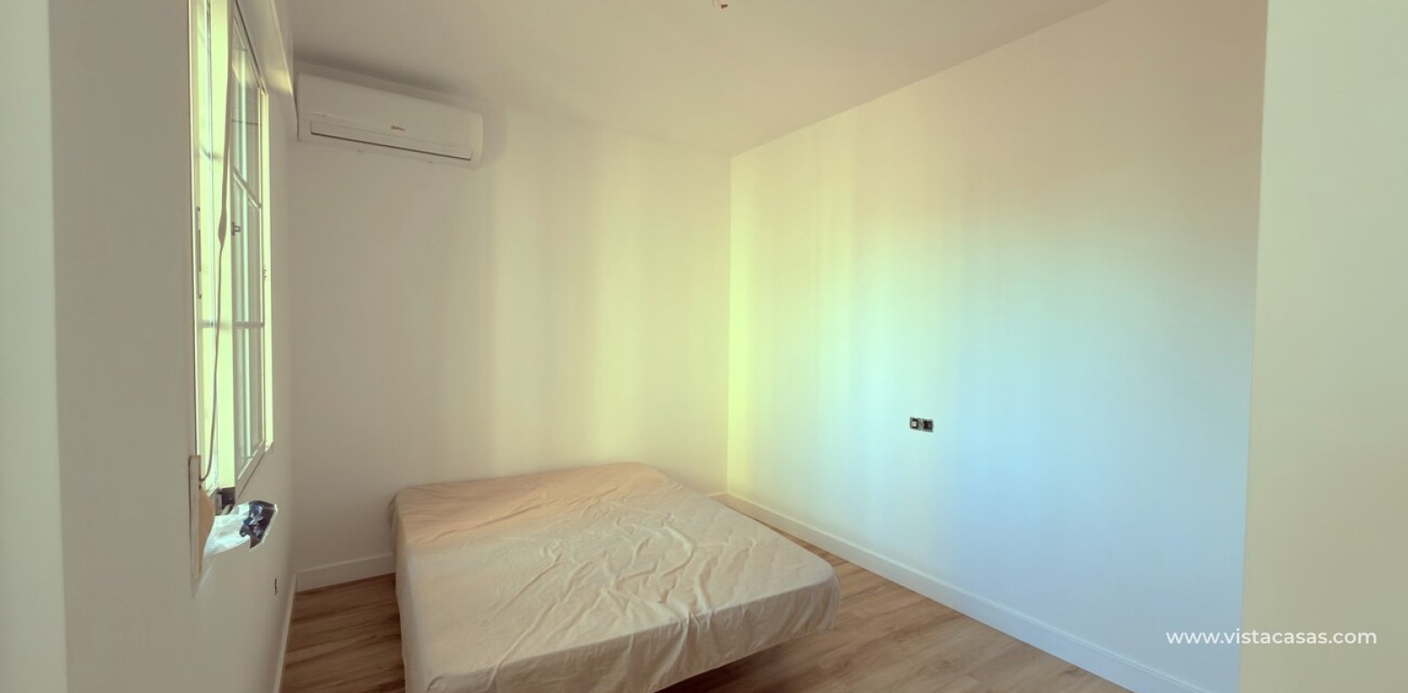 Sale - Radhus - Villamartin