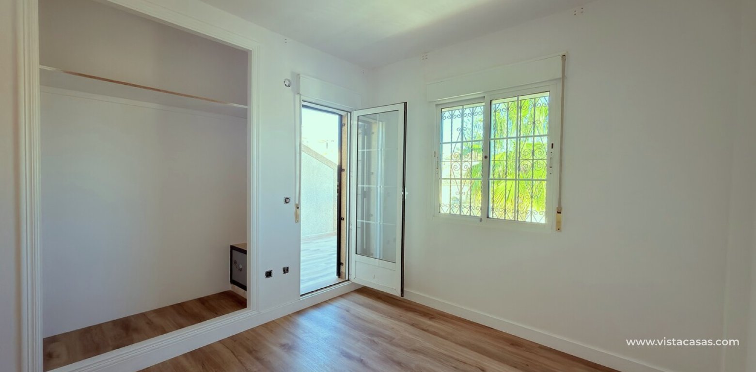 Sale - Radhus - Villamartin