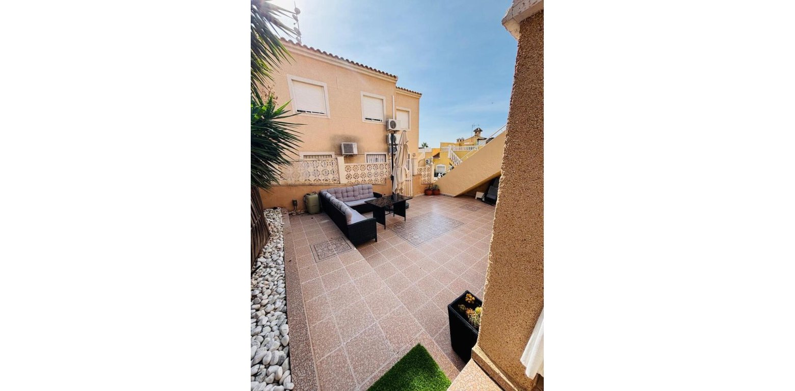 Sale - Wohnung - Villamartin