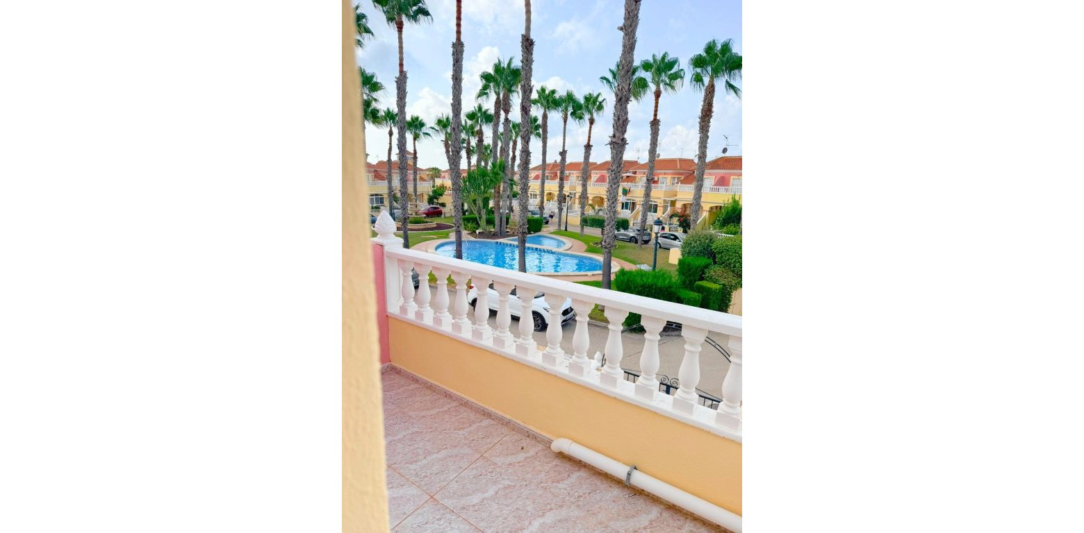 Sale - Townhouse - La Zenia