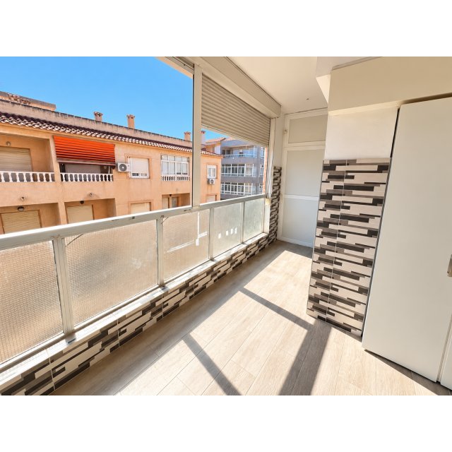 Appartement - Sale - Torrevieja - Torrevieja