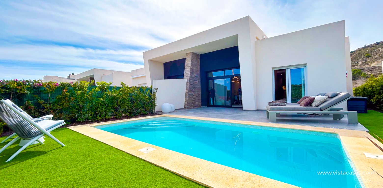 Sale - Villa - Algorfa - La Finca Golf Resort