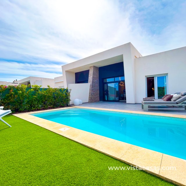 Villa - Sale - Algorfa - La Finca Golf Resort