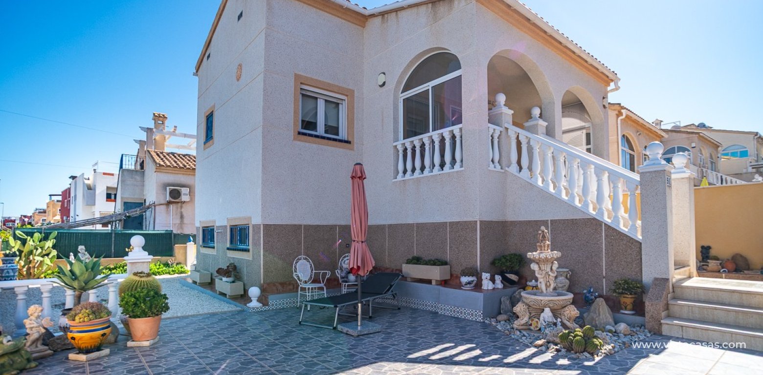 Resale - Villa - Los Altos