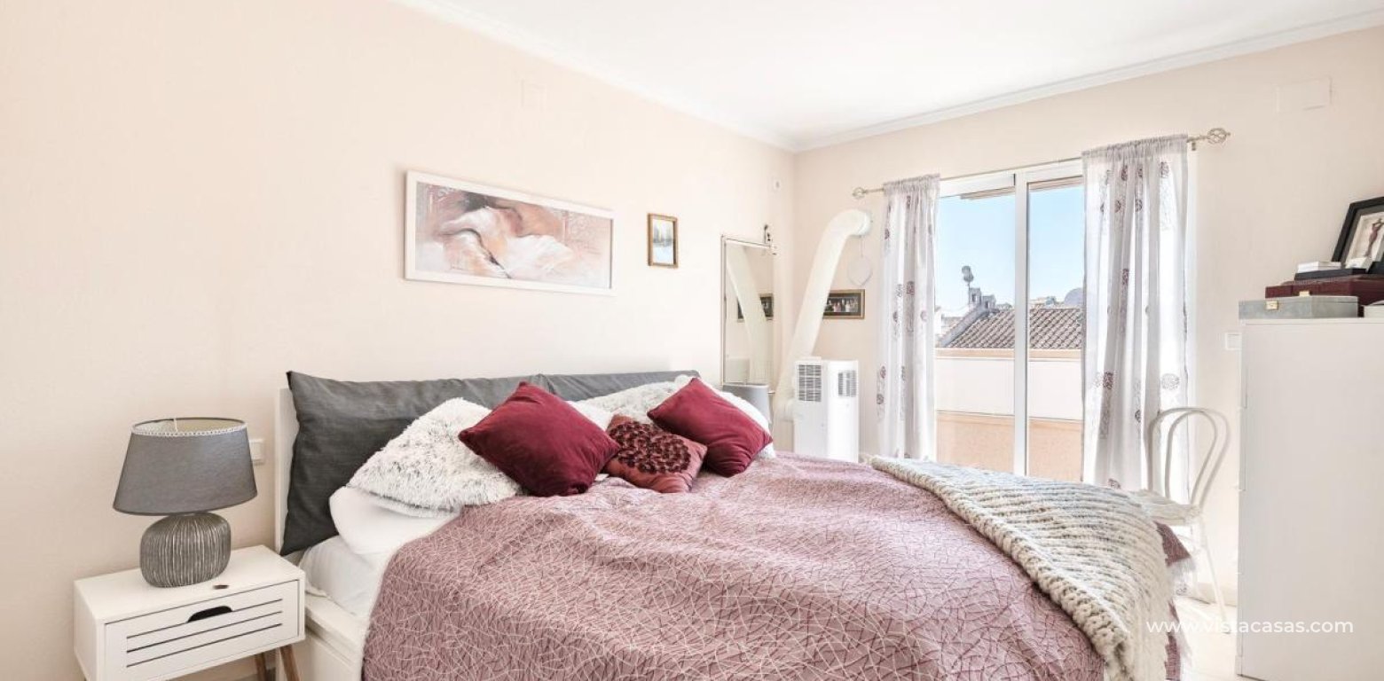 Sale - Radhus - Torrevieja