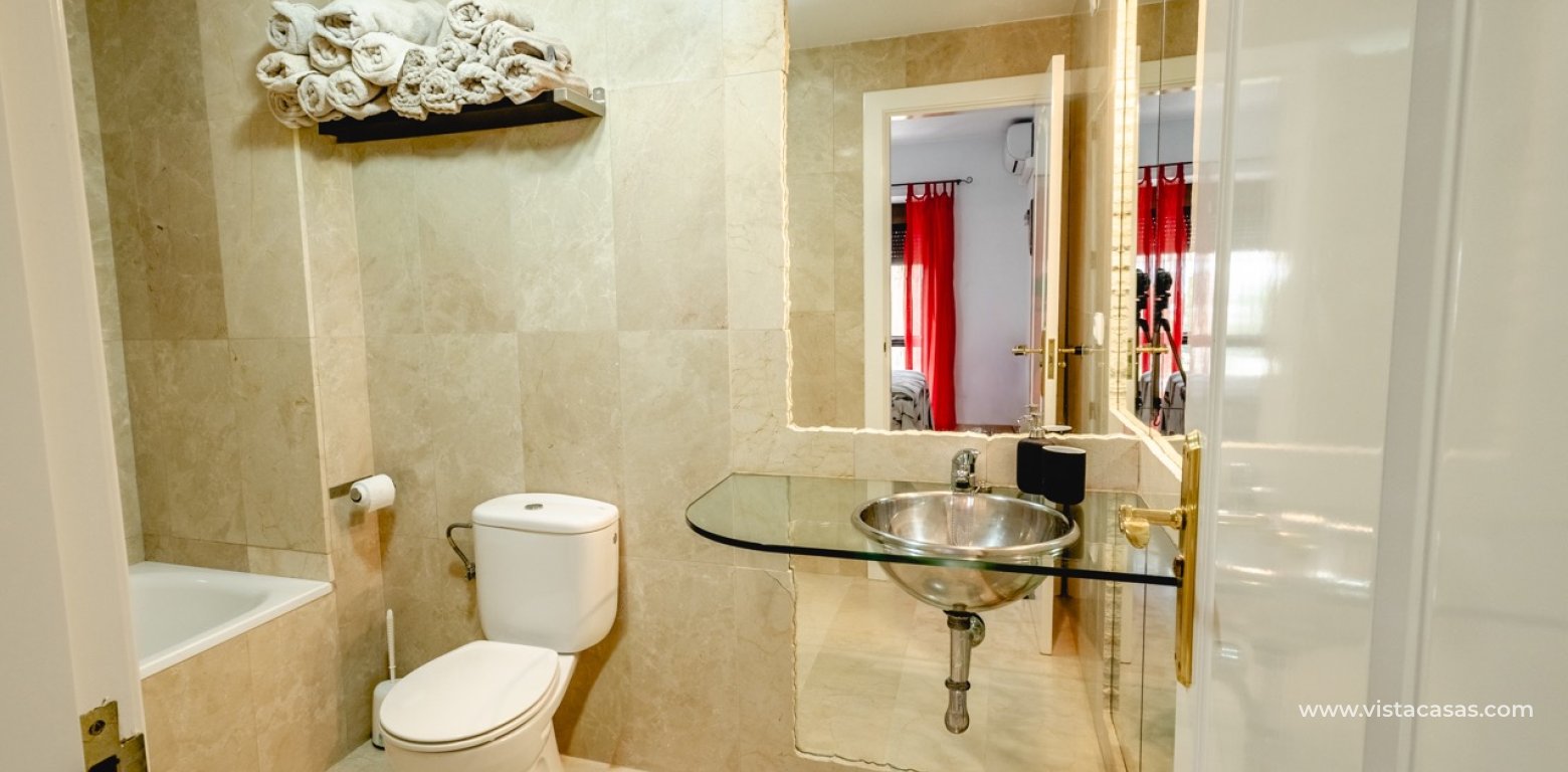 Resale - Apartment - Villamartin - PAU 8