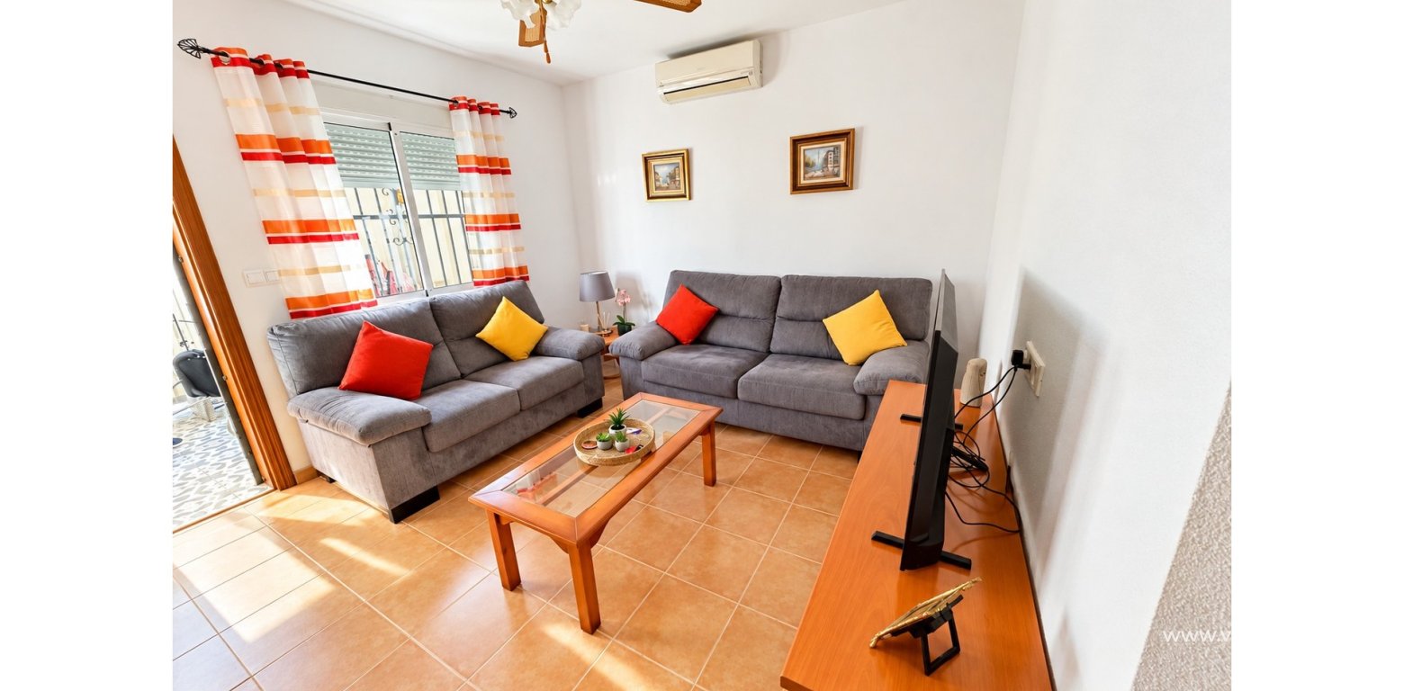 Sale - Townhouse - Algorfa