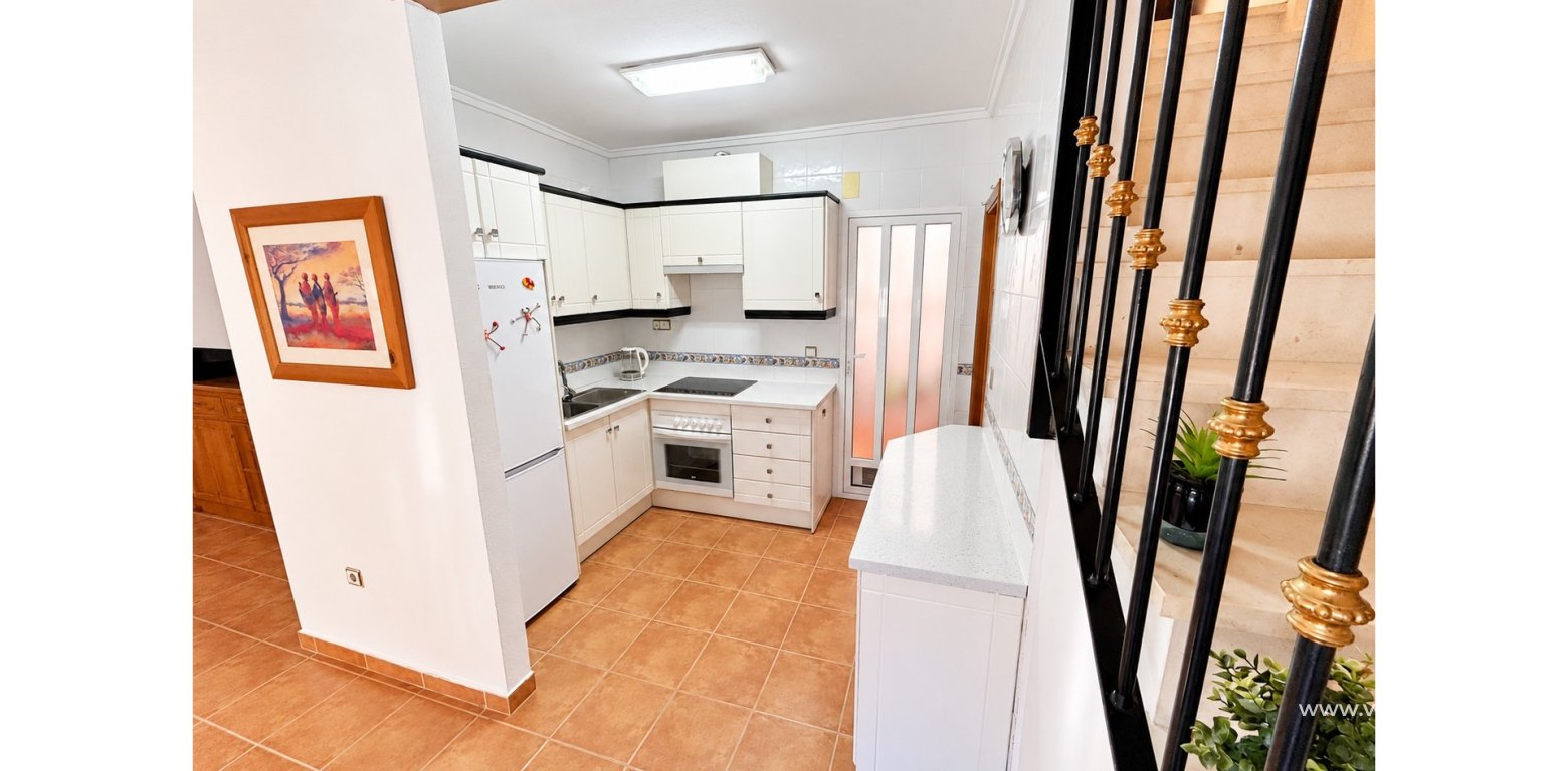 Sale - Townhouse - Algorfa
