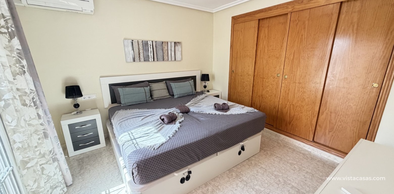 Sale - Villa - Villamartin