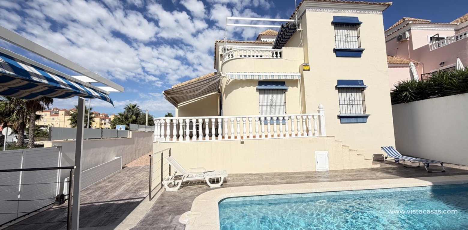 Sale - Villa - Villamartin