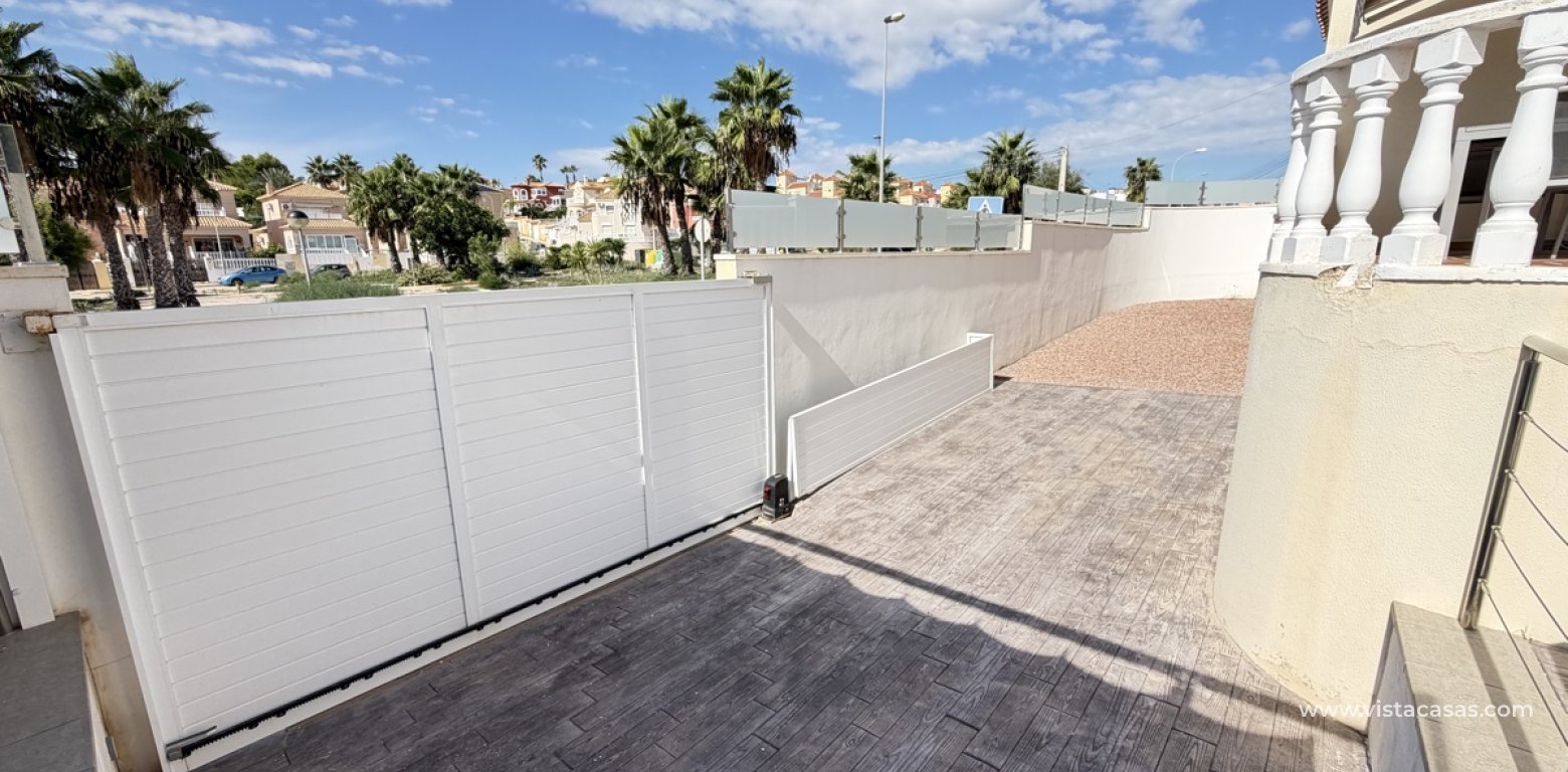 Sale - Villa - Villamartin