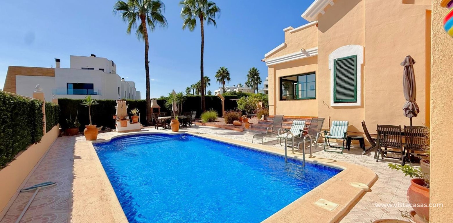 Sale - Villa - Villamartin