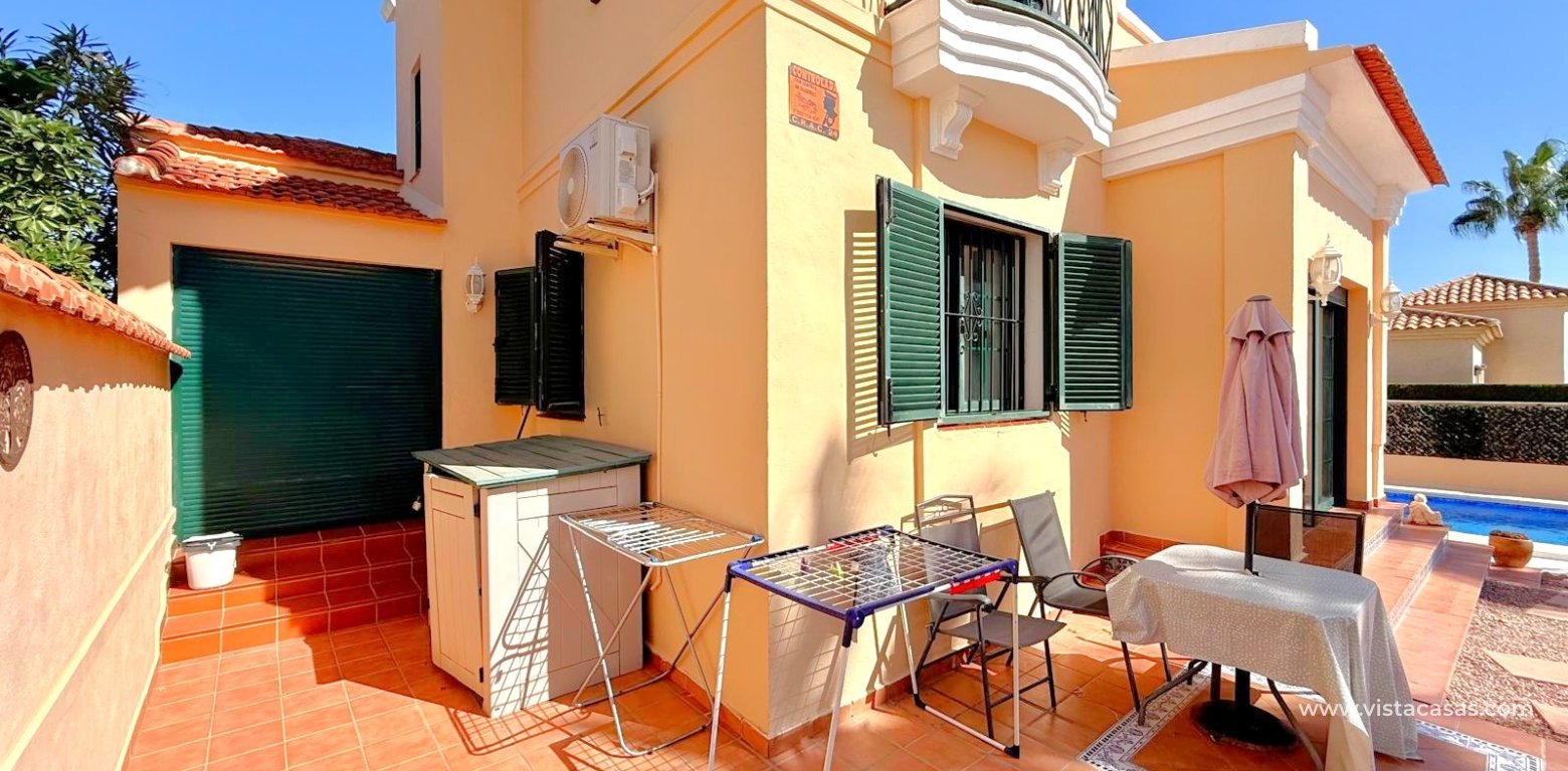 Sale - Villa - Villamartin