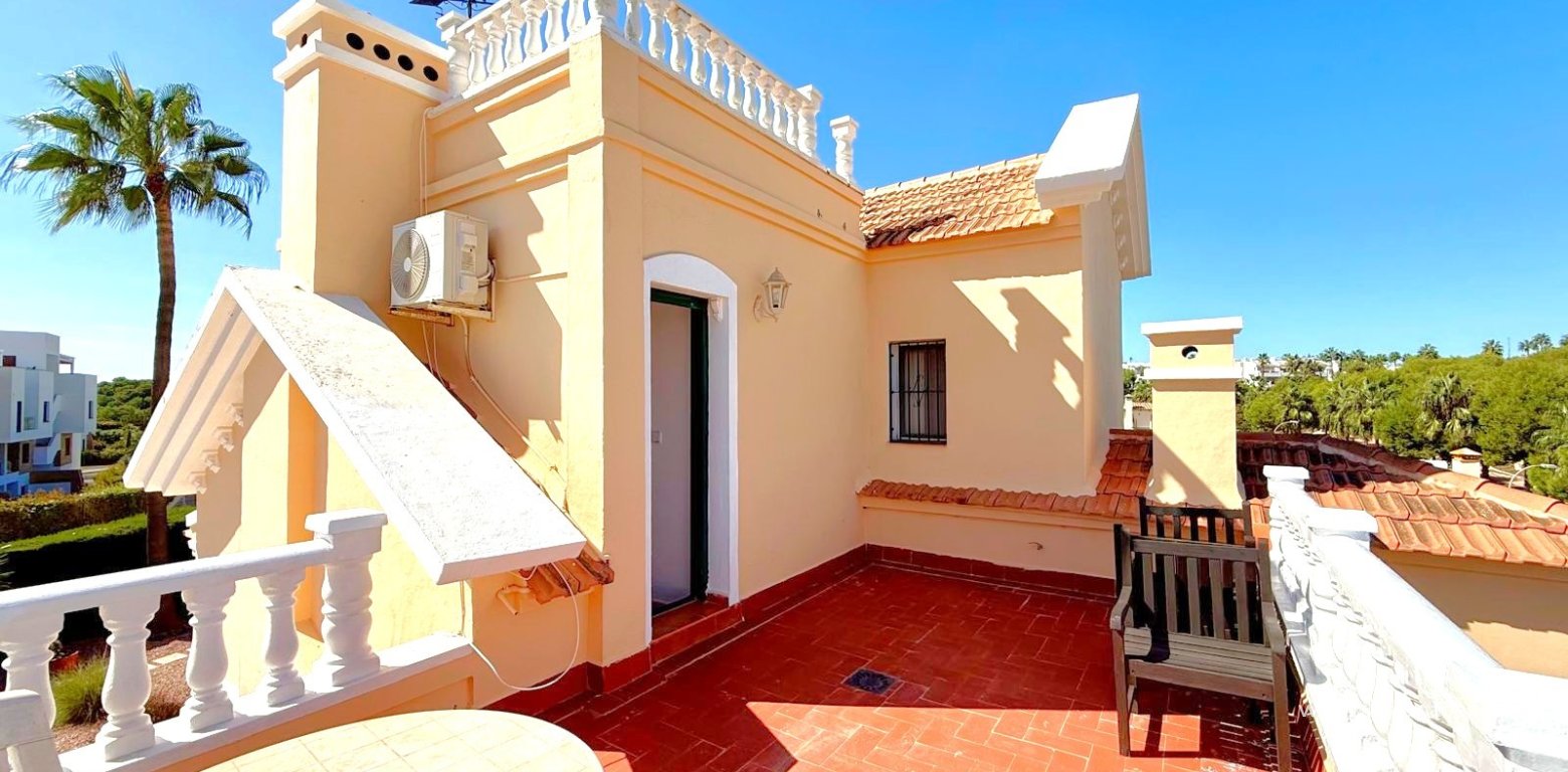 Sale - Villa - Villamartin