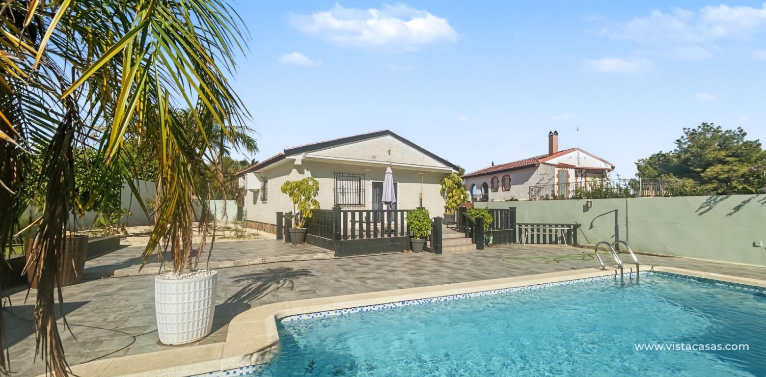 Sale - Villa - Pinar de Campoverde