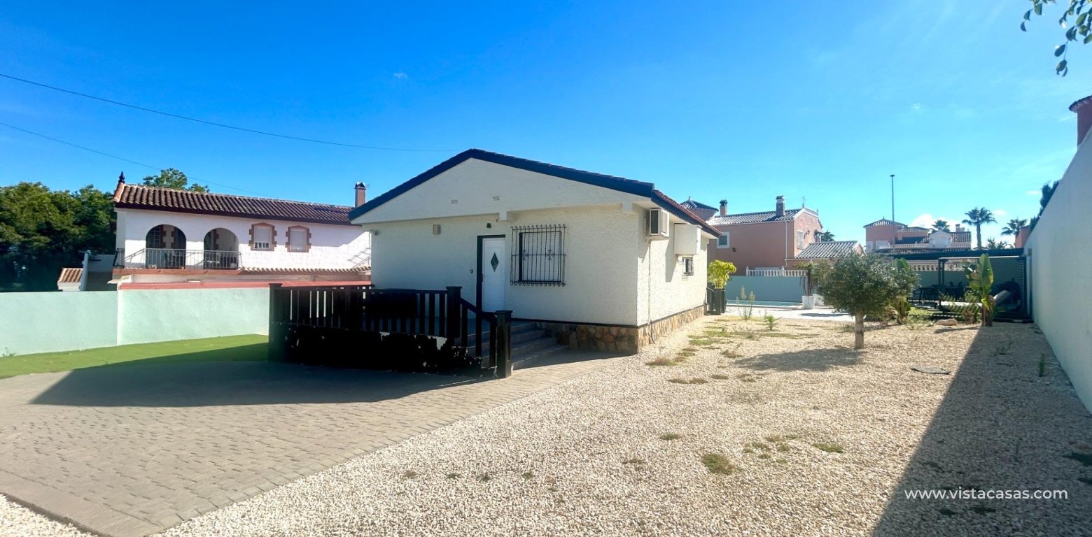 Sale - Villa - Pinar de Campoverde