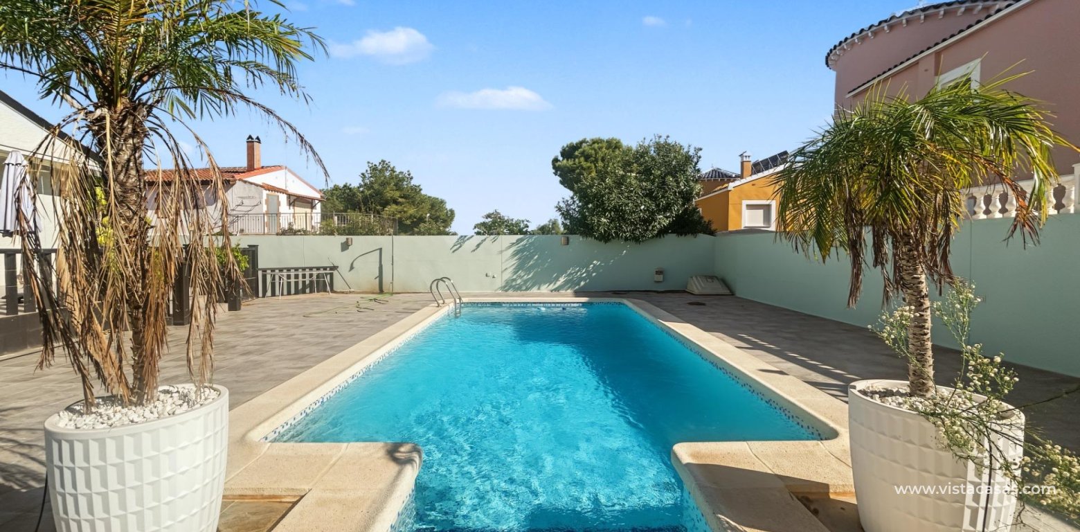 Sale - Villa - Pinar de Campoverde