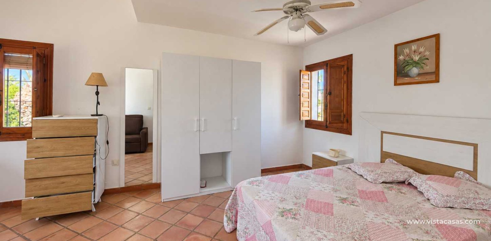 Sale - Villa - Cabo Roig