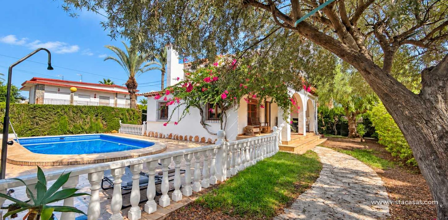 Sale - Villa - Cabo Roig
