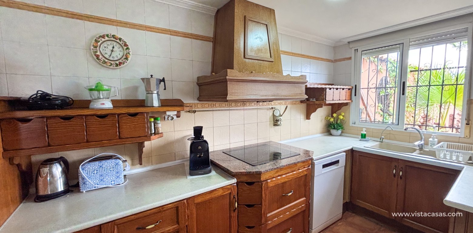 Resale - Villa - Jacarilla