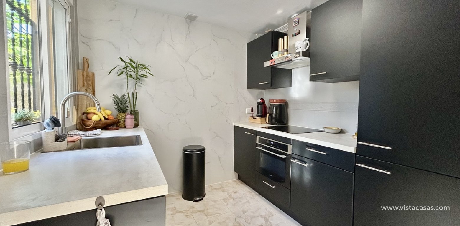 Sale - Villa - Villamartin