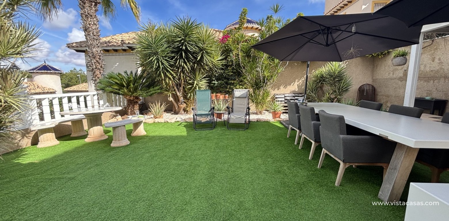 Sale - Villa - Villamartin