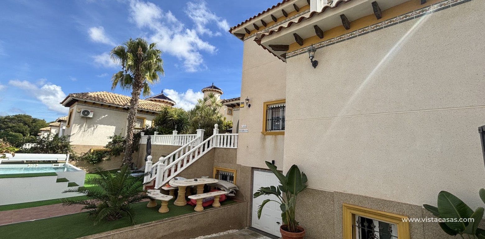 Sale - Villa - Villamartin