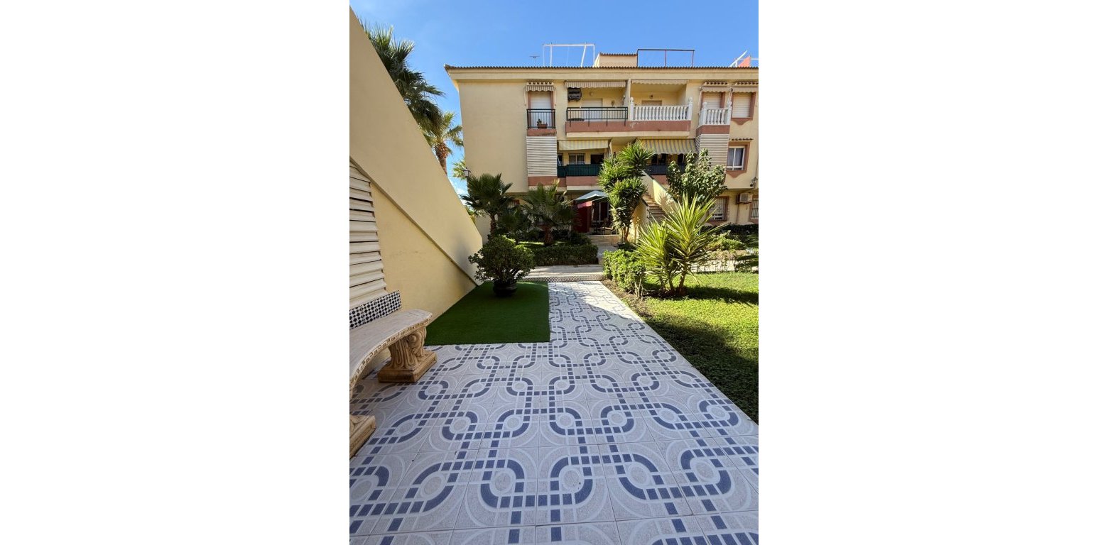 Resale - Apartment - Torrevieja