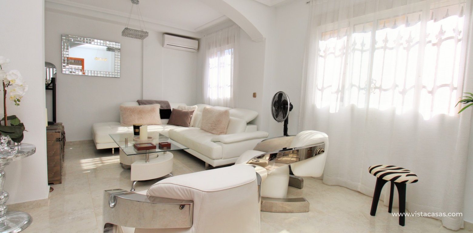 Renovated Quad House for Sale in Pinada Golf Villamartin lounge 3