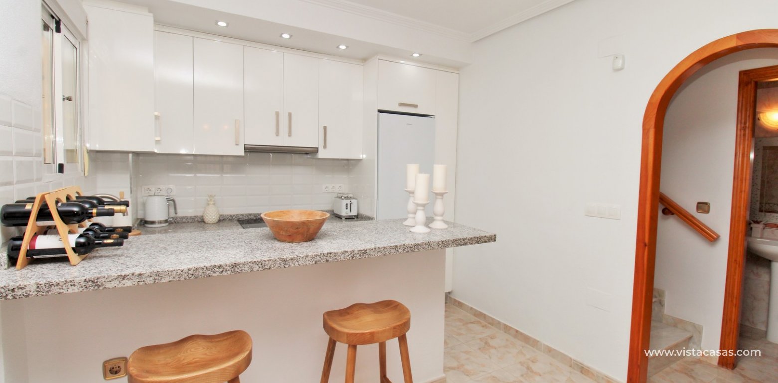 3 Bedroom Quad House for sale in Pinada Golf II Villamartin kitchen
