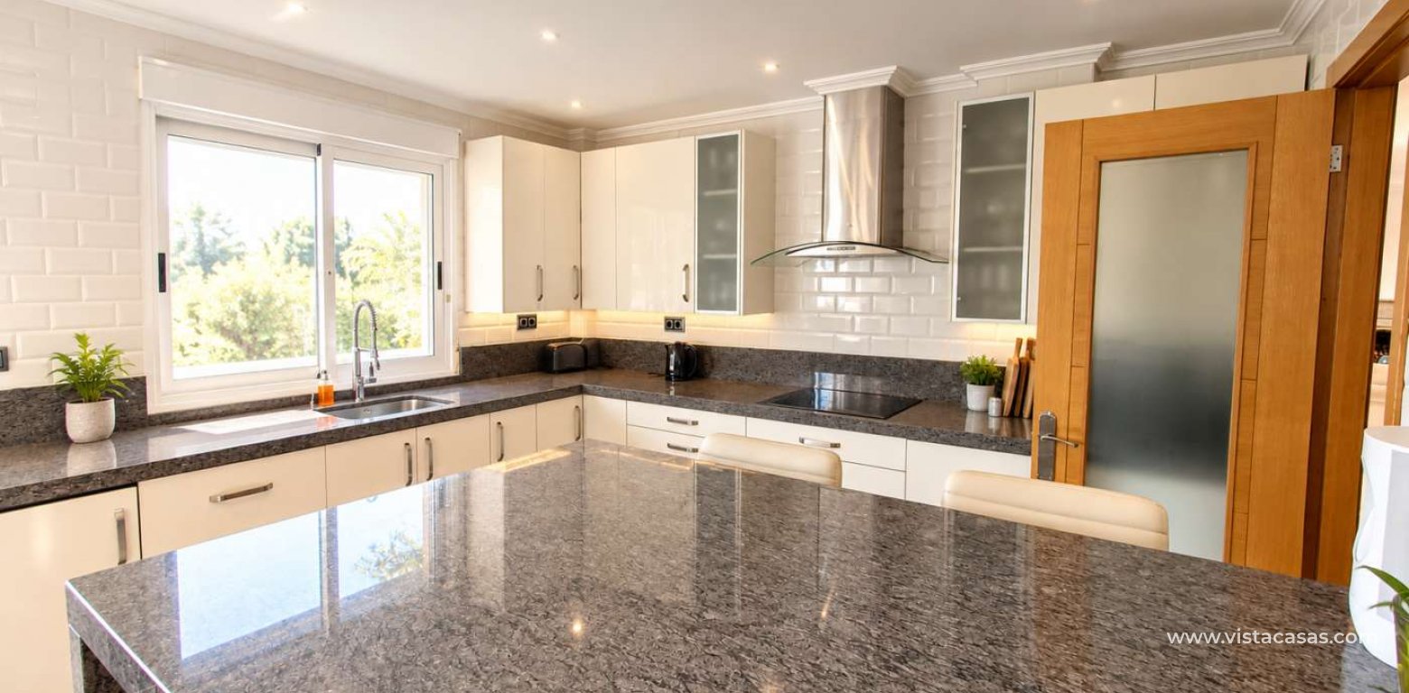 Sale - Villa - Algorfa