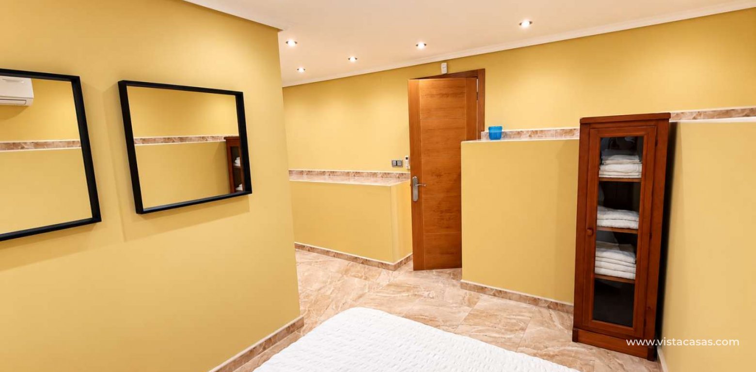 Sale - Villa - Algorfa