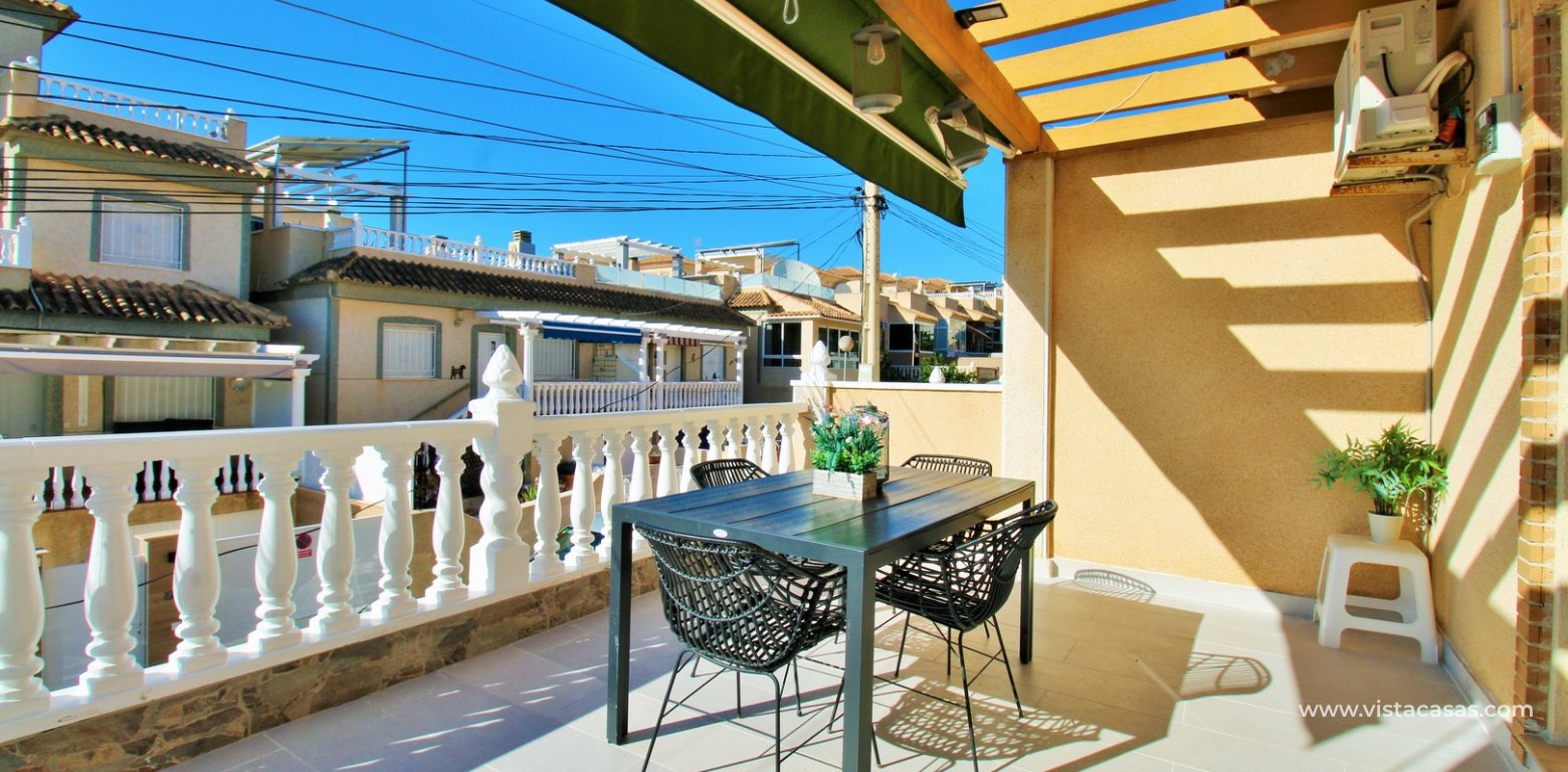 3 Bedroom Quad House with Solar Panels for sale in Villamartin raised terrace