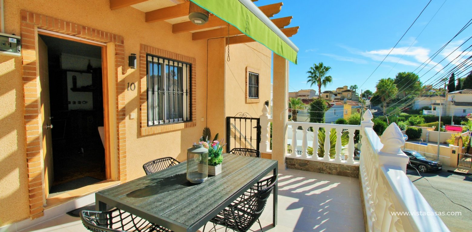 3 Bedroom Quad House with Solar Panels for sale in Villamartin balcony