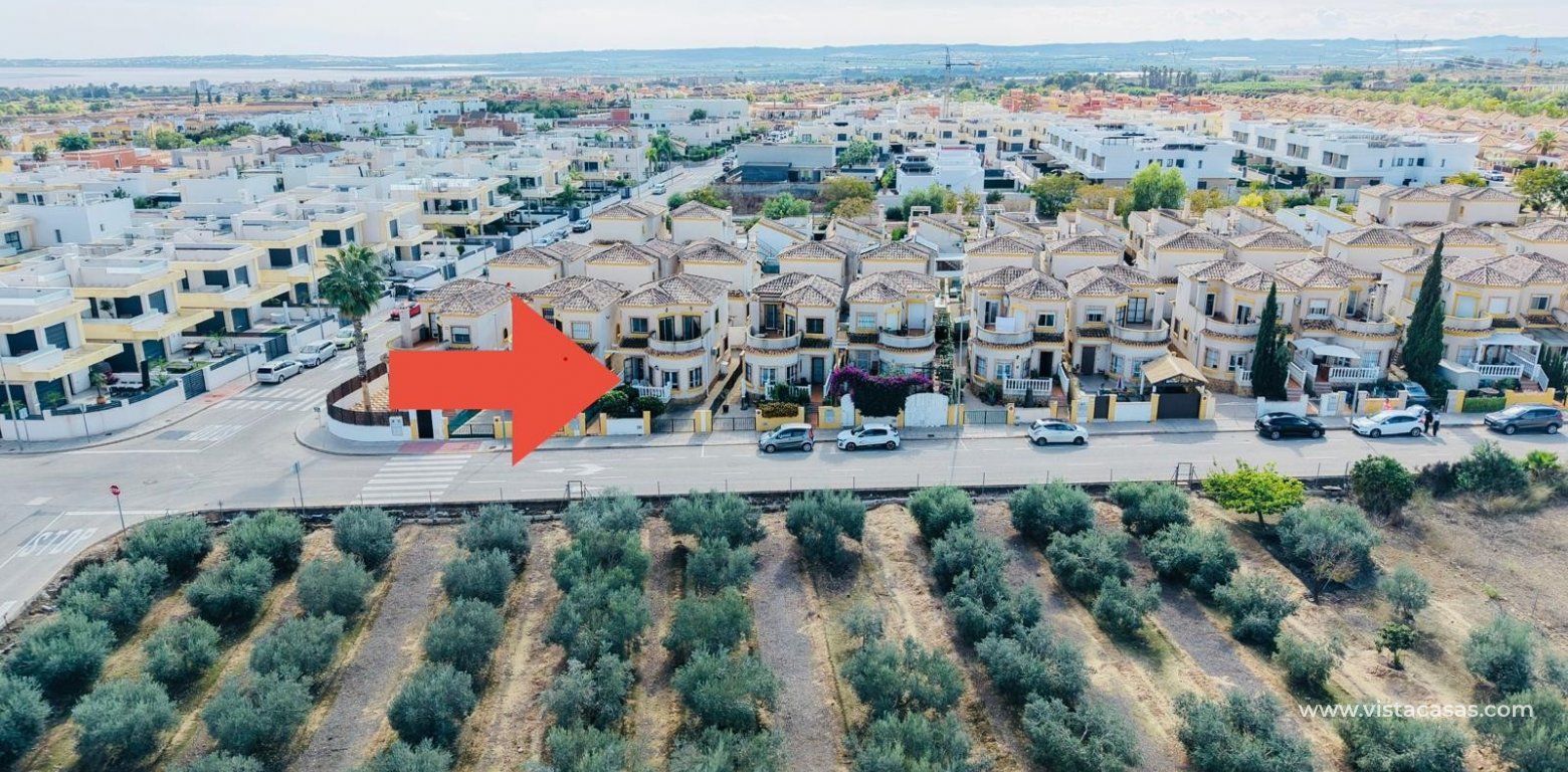 Resale - Villa - Los Montesinos