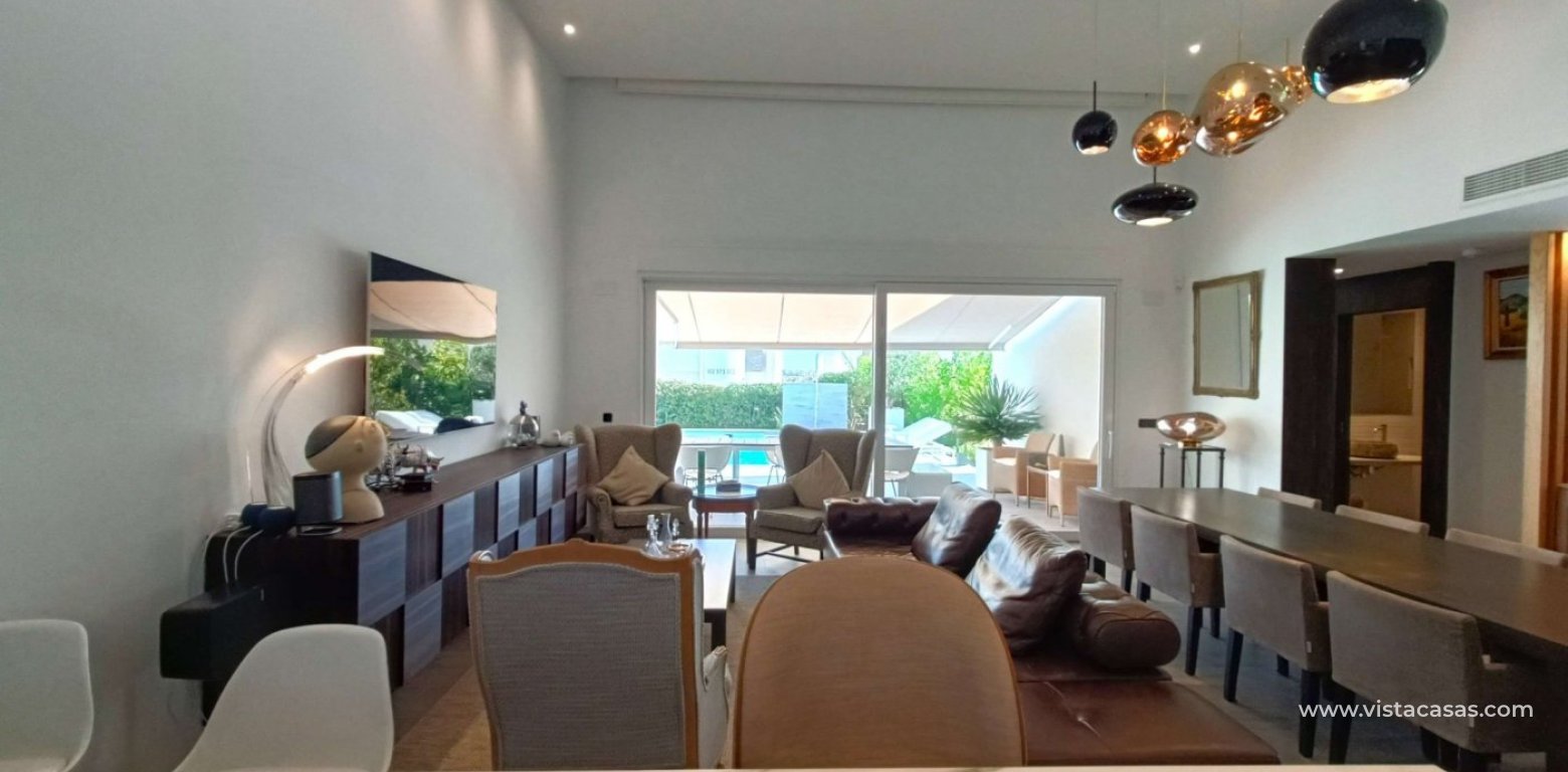 Sale - Villa - Algorfa - La Finca Golf Resort