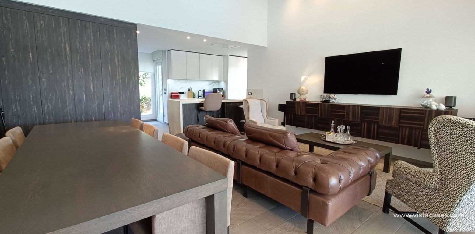 Sale - Villa - Algorfa - La Finca Golf Resort