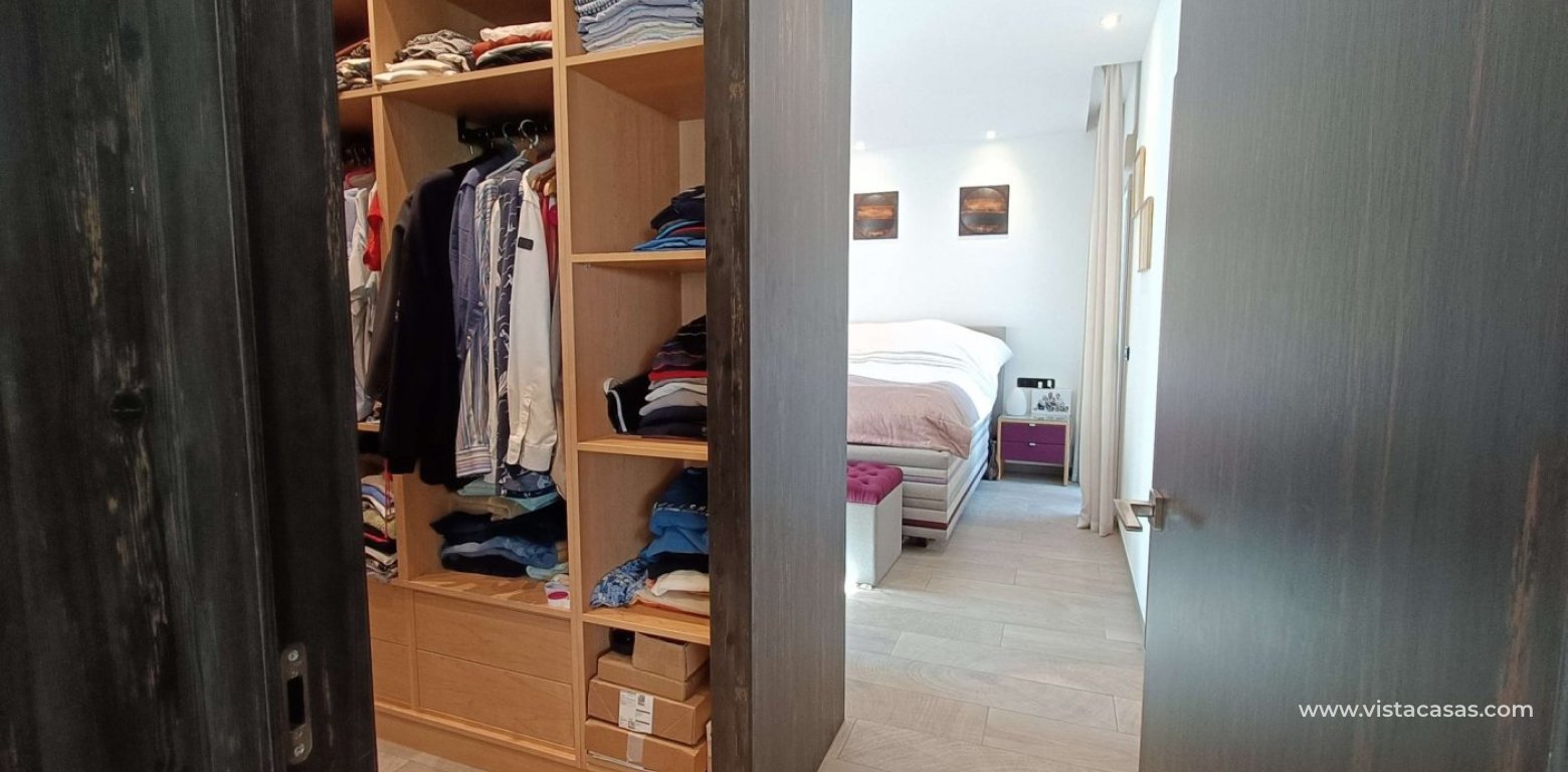 Sale - Villa - Algorfa - La Finca Golf Resort