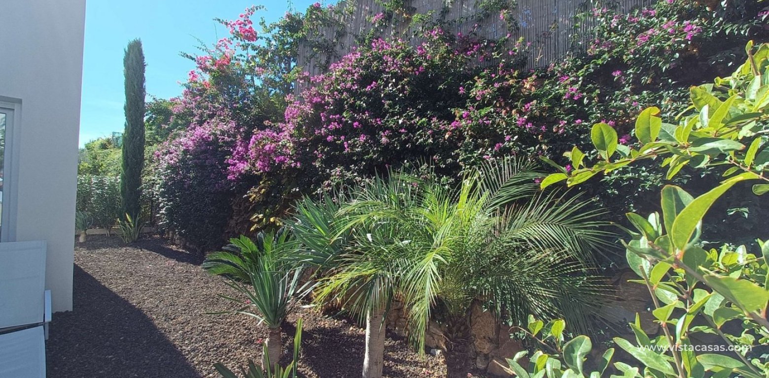 Sale - Villa - Algorfa - La Finca Golf Resort
